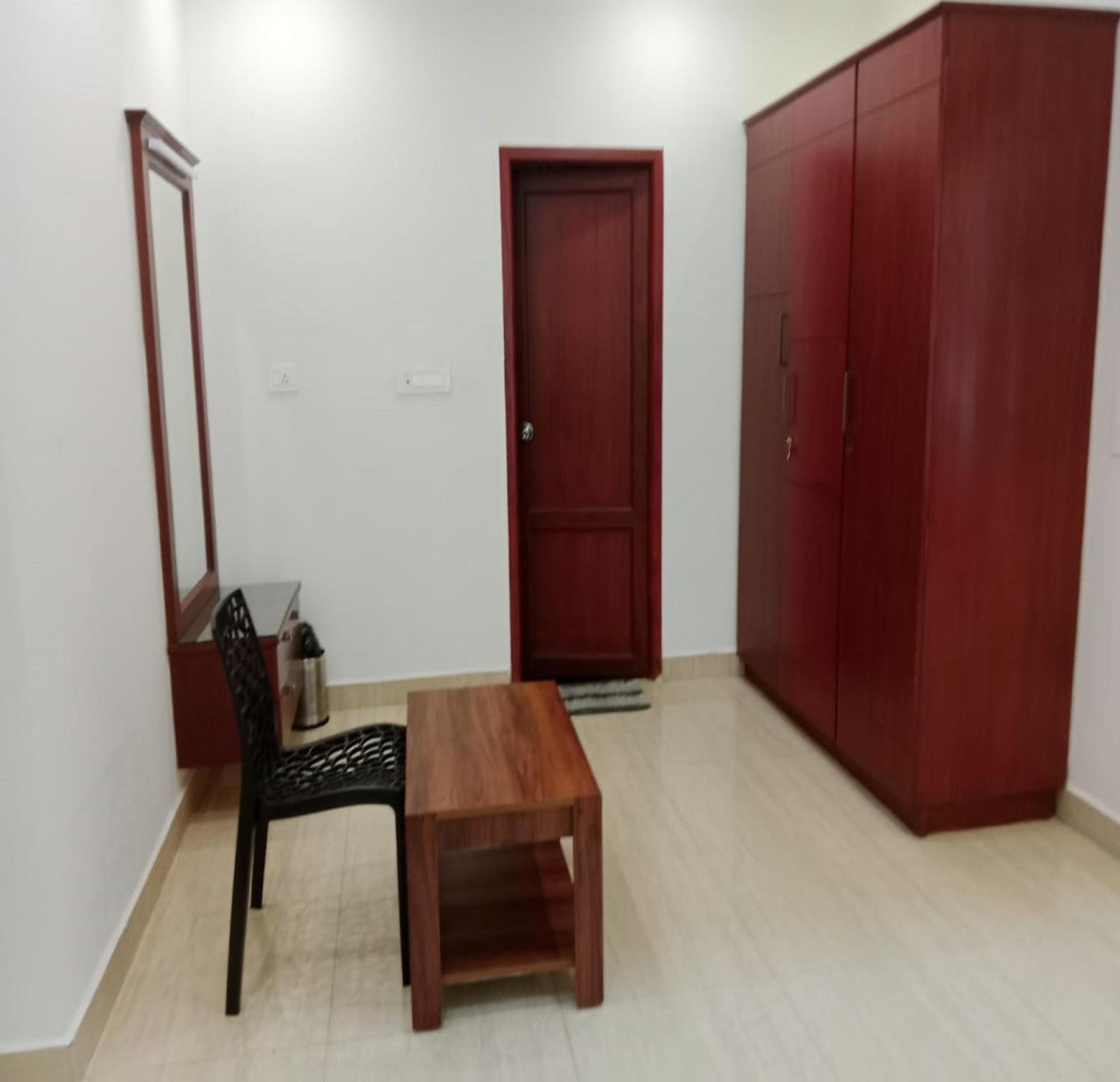 דירות פונדיצ'רי Azhagappa Residency מראה חיצוני תמונה